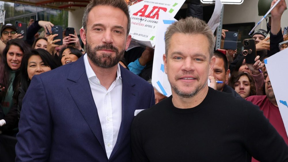 Matt Damon age com Ben Affleck mais depois de chorar sobre o rompimento dos Beatles