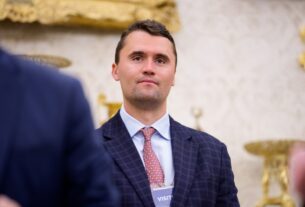 Matthew Dowd disparou do MSNBC por comentários de Charlie Kirk