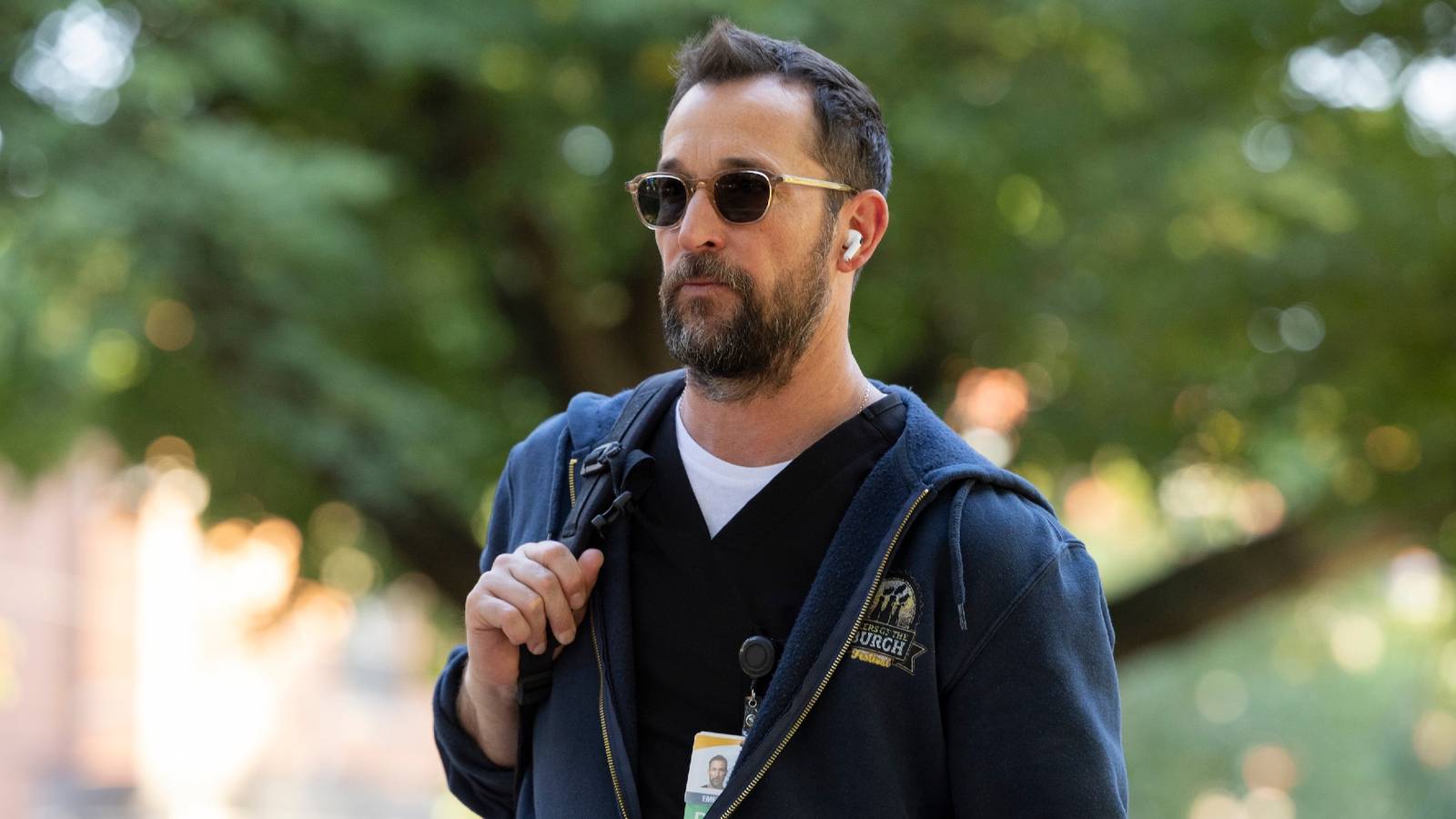 O Pitt ganha uma excelente série de drama em 2025 Emmys, vencendo a indenização