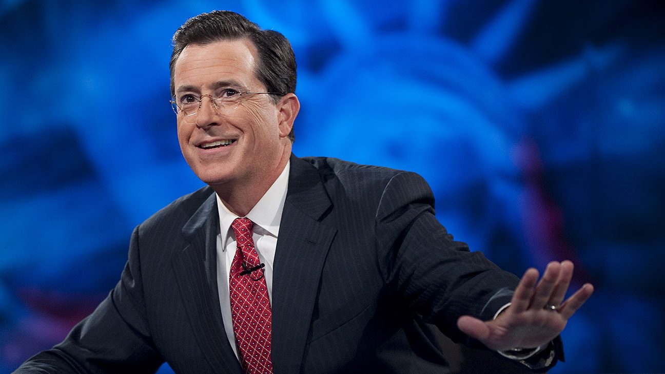 O personagem 'Colbert Report' de Stephen Colbert retorna para 'The Word'