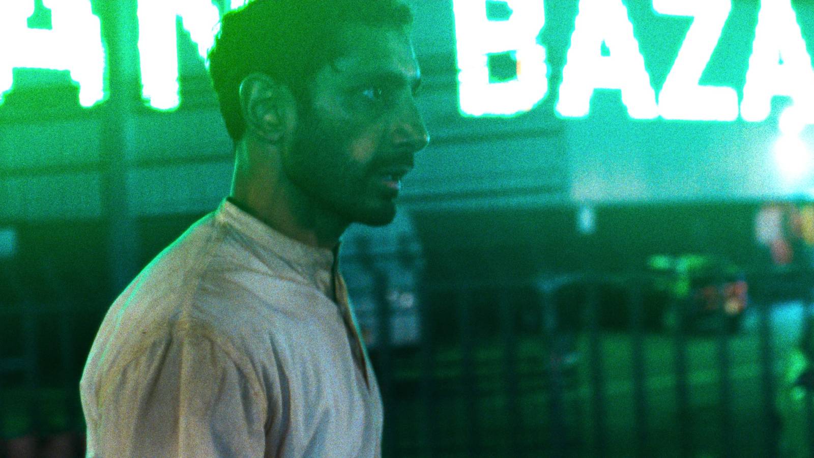 Riz Ahmed vai assombrá -lo com o desempenho dele nesta intensa adaptação de Shakespeare