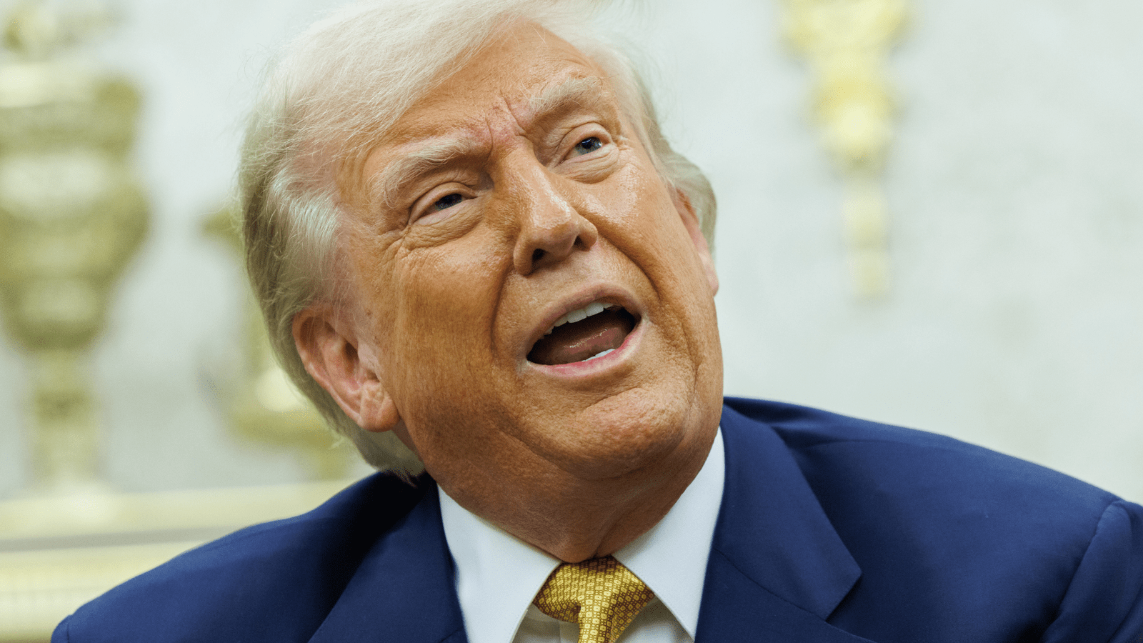 Seth Meyers responde às críticas de Trump: "meio que legal"