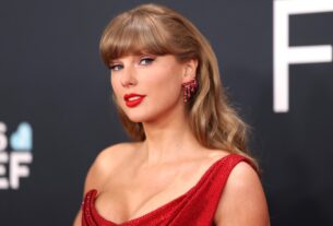 Taylor Swift realizou um show privado de três horas para a família de Jeff Jarrett