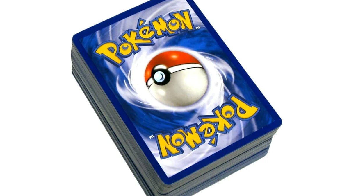 A Amazon está vendendo 50 cartas de Pokémon aleatórias com 50% de desconto, agora vendendo por meros centavos