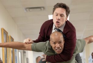 Zach Braff and Donald Faison in Scrubs