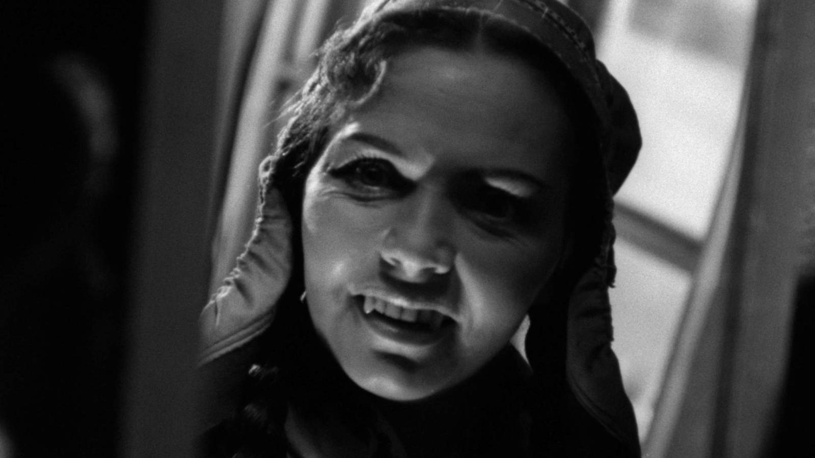 Assista a um clássico perdido de horror folclórico que reimagina o vampirismo