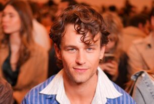 Brandon Flynn em That F---toys Sex Scene e James Dean Gay Biopic