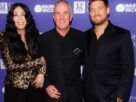 Cher homenageia Tom Corson, da Warner Records, no City of Hope Gala