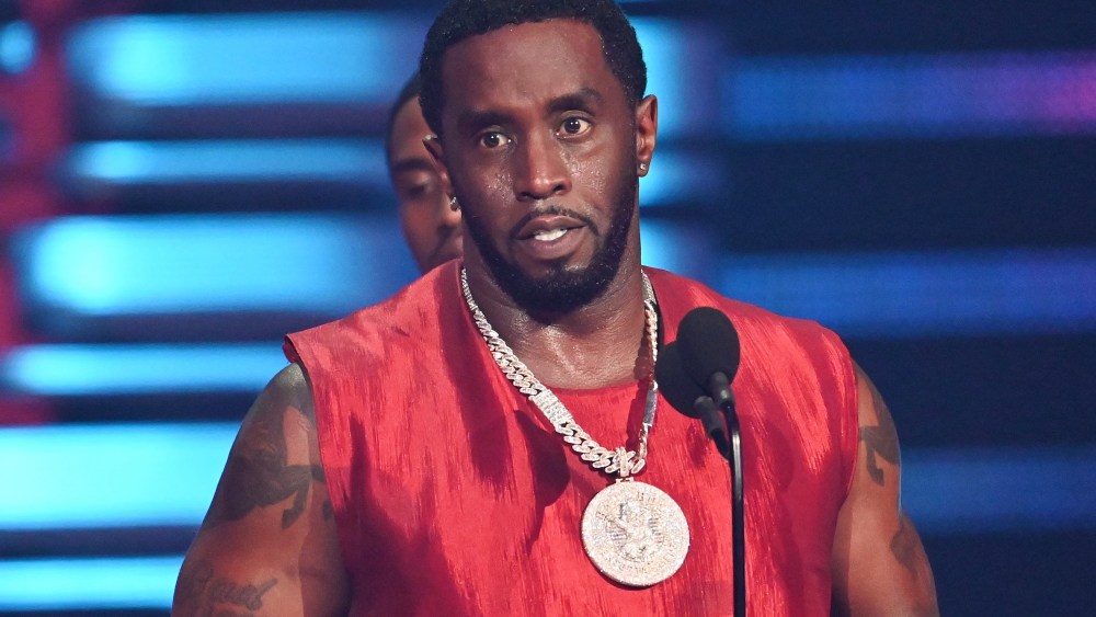 Diddy pede a clemência do juiz antes da sentença