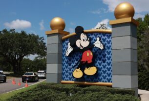Disney Experiences nomeia Michael Moriarty CFO, segue Kevin Lansberry