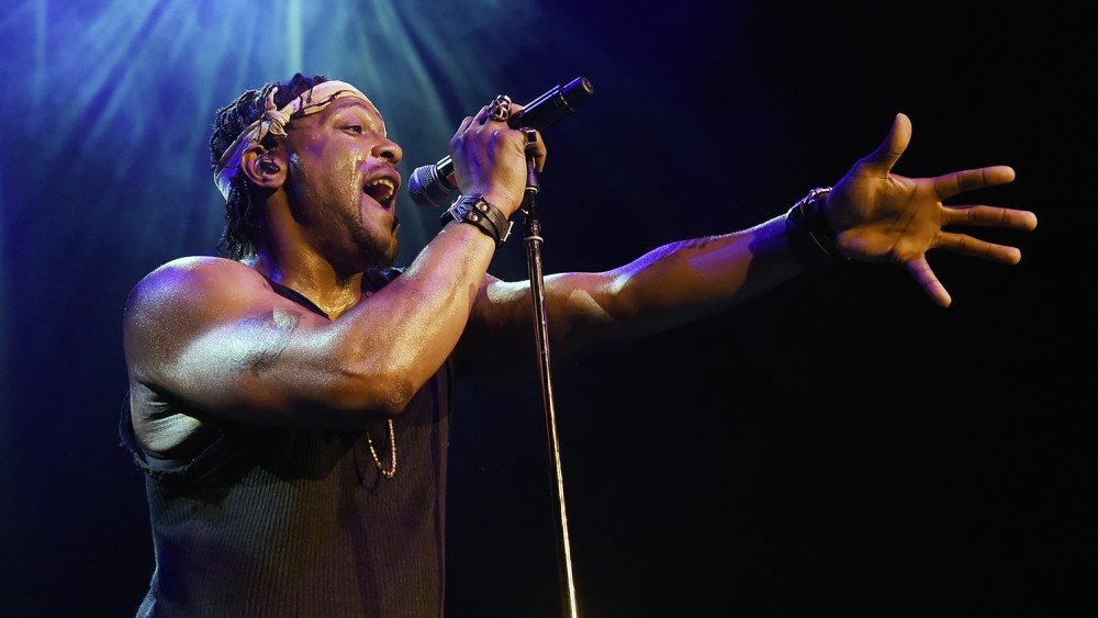 Doja Cat, Missy Elliott e mais reagem à morte de D'Angelo
