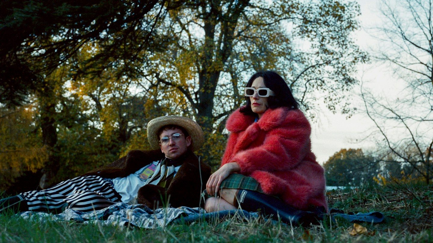 Entrevista com Sian Clifford sobre o filme mockumentário 'Lady', de Samuel Abrahams: LFF