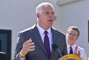 California State Senator Tom Umberg