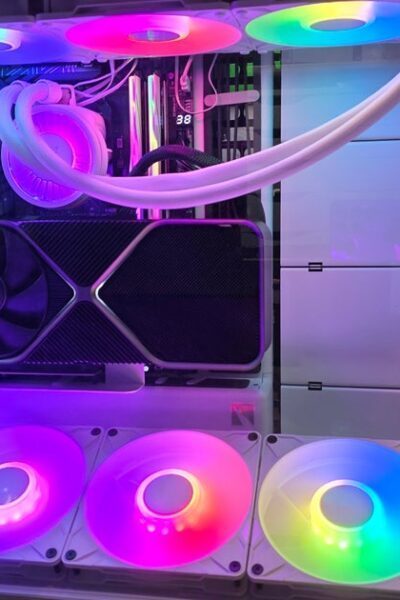 Ferramentas do comércio: eu atualizei meu PC para jogos com um freezer líquido de 420 mm do Ártico 3 AIO e Mount GPU vertical, e agora parece incrível