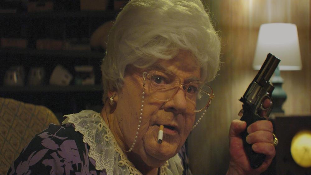 'Foda -se meu filho!' Define a execução teatral, NSFW Trailer