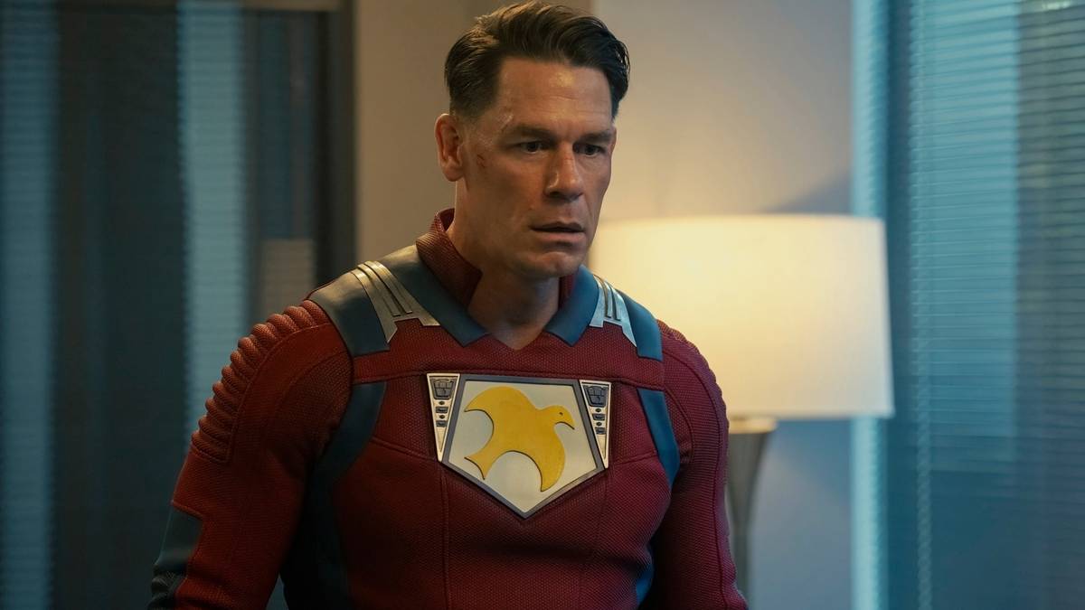 James Gunn revela o status Canon da Marvel no universo DC