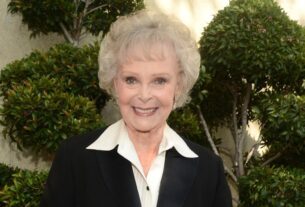 June Lockhart, estrela de 'Lost In Space' e 'Lassie', morre aos 100 anos