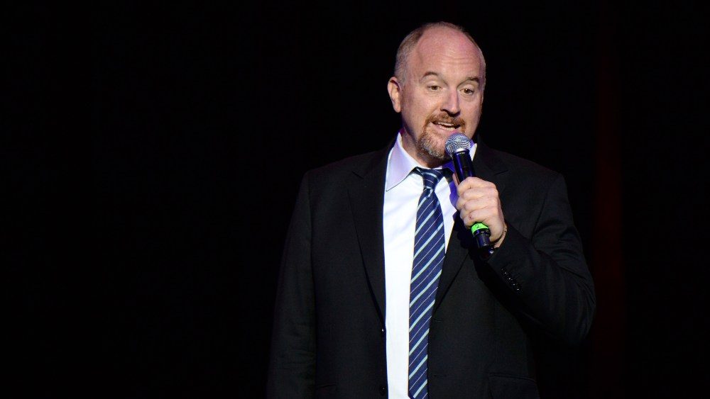 Louis CK diz que ingressar no Riyadh Comedy Festival é uma 'coisa positiva'