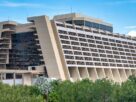 Mulher morre em aparente suicídio no Disney World Contemporary Resort
