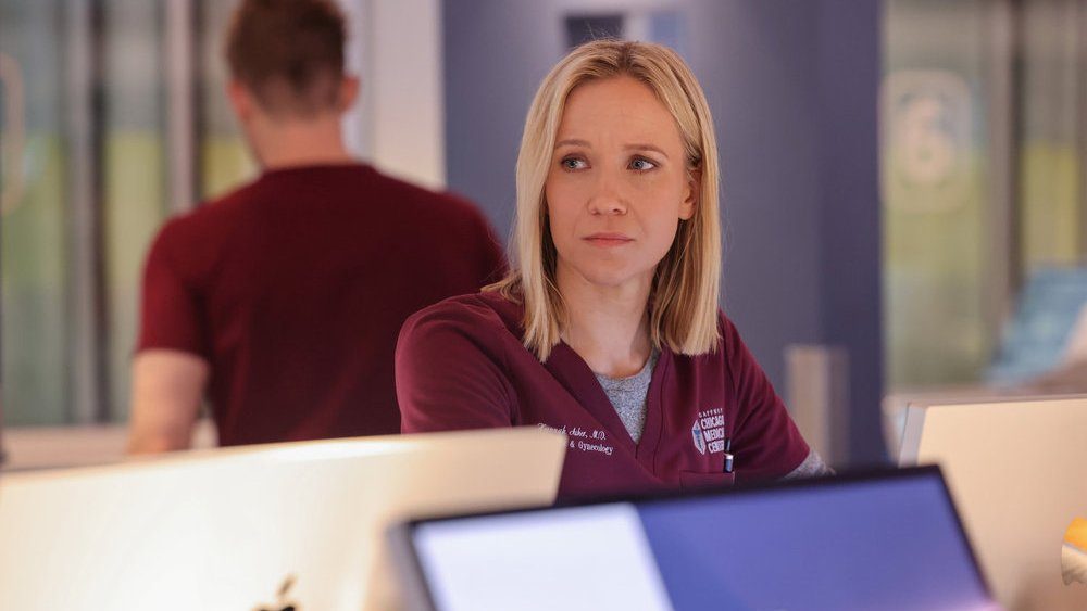 O chefe de 'Chicago Med' no bebê de Hannah e Dean, futuro e outras opções de pai
