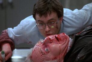 O re-animador ainda é um dos melhores filmes B de zumbi já feitos-e está transmitindo de graça