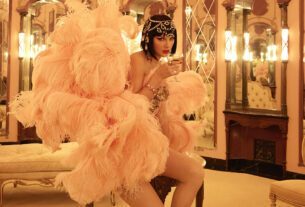 Taylor Swift The Life of a Showgirl