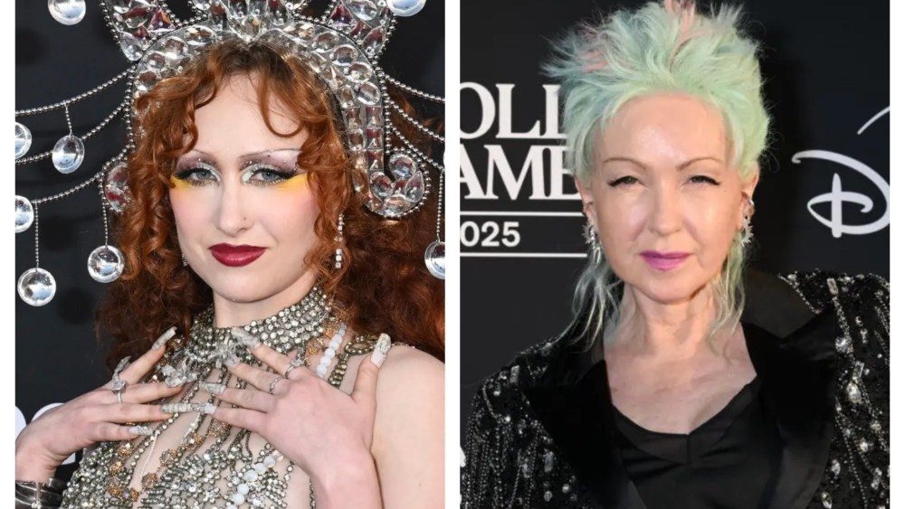 Chappell Roan elogia Cyndi Lauper no Rock Hall por Voice, Glam, Advocacy