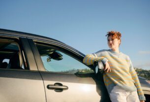 How to shop Amazon Autos online