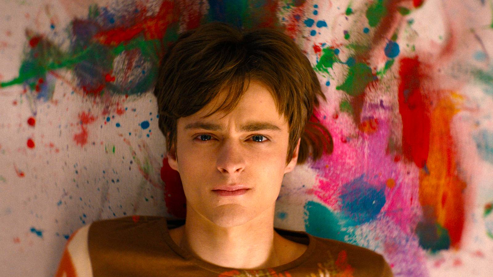 O drama trans sobre a maioridade captura lindamente a estranheza em toda a sua especificidade