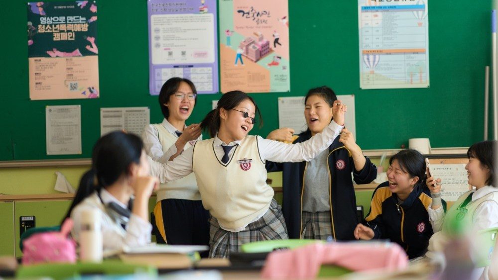 'The World of Love' deixa marca nas bilheterias coreanas e ganha elogios