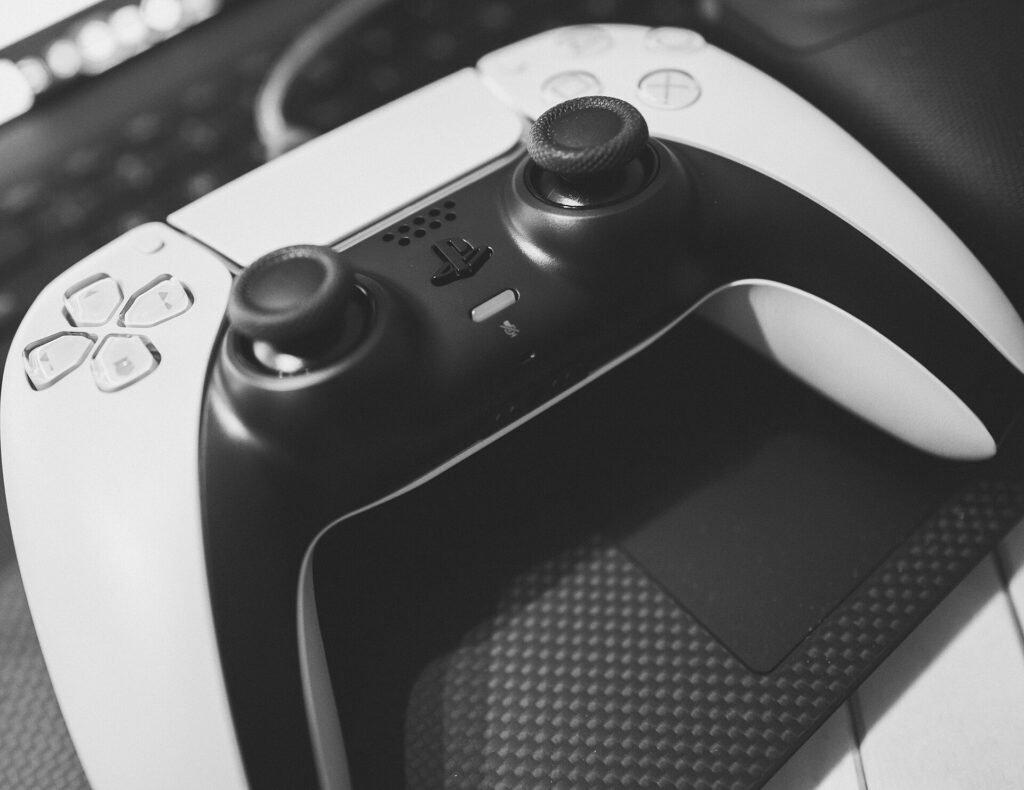 Sony patenteia pagamento por aproximação no controle do PS5