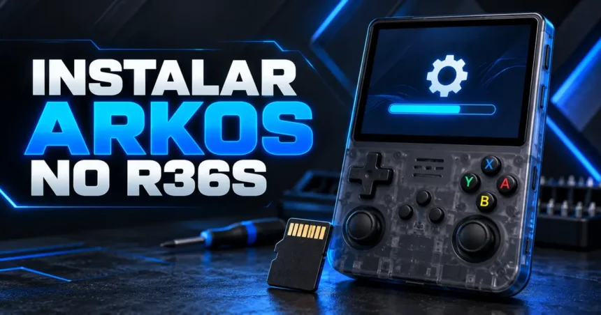 Console portátil R36S ao lado de um cartão microSD durante a instalação do ArkOS