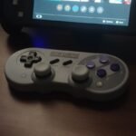 Controle de videogame, usado como referência para emuladores de PS1, PS3, PS4 e PSP